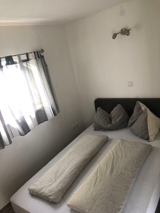Apartments Tommi Dramalj Eksteriør billede
